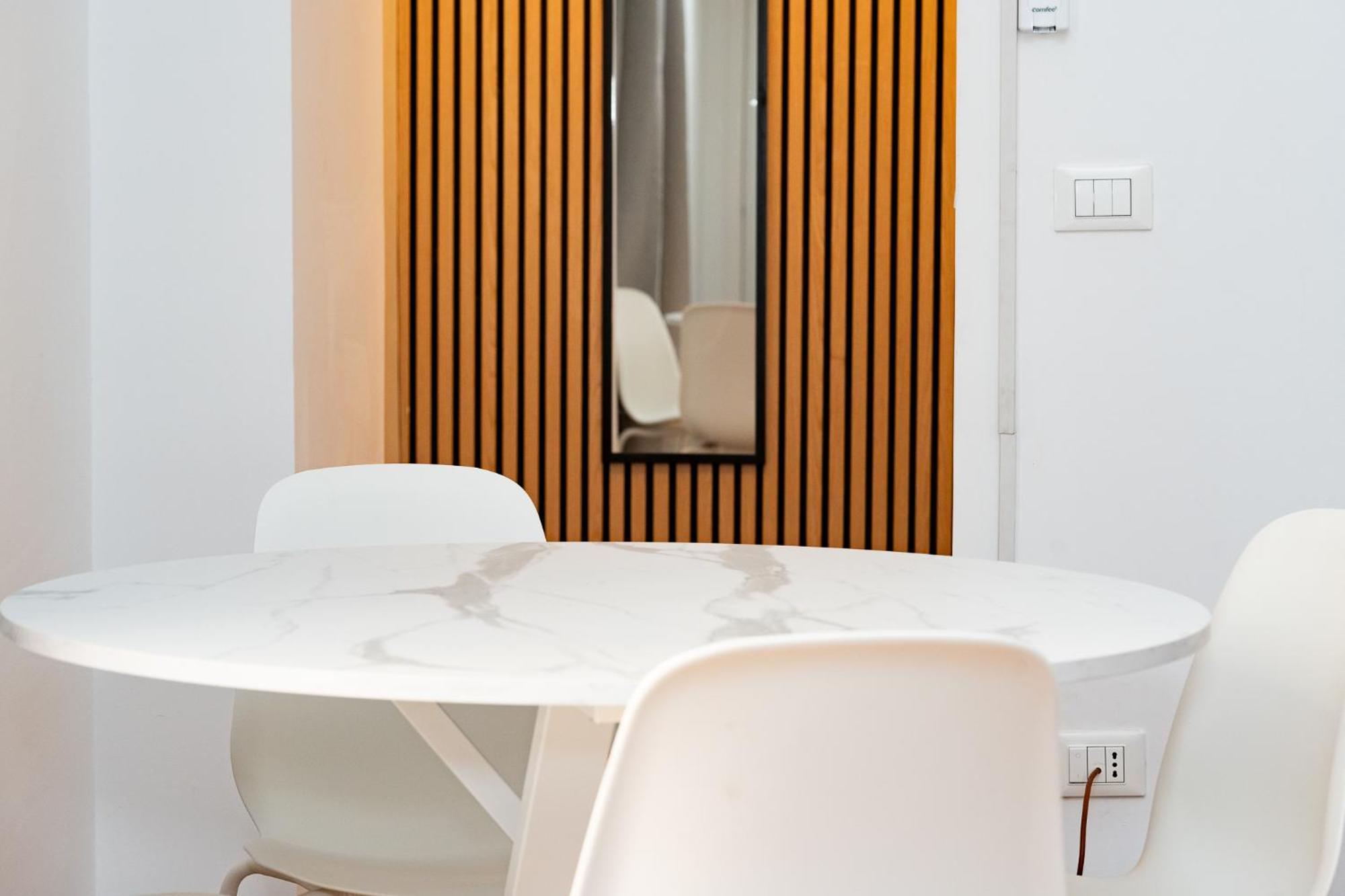 Smart Rent Nei Pressi Di Via Toledo 2 Da Letto Casa vacanze *