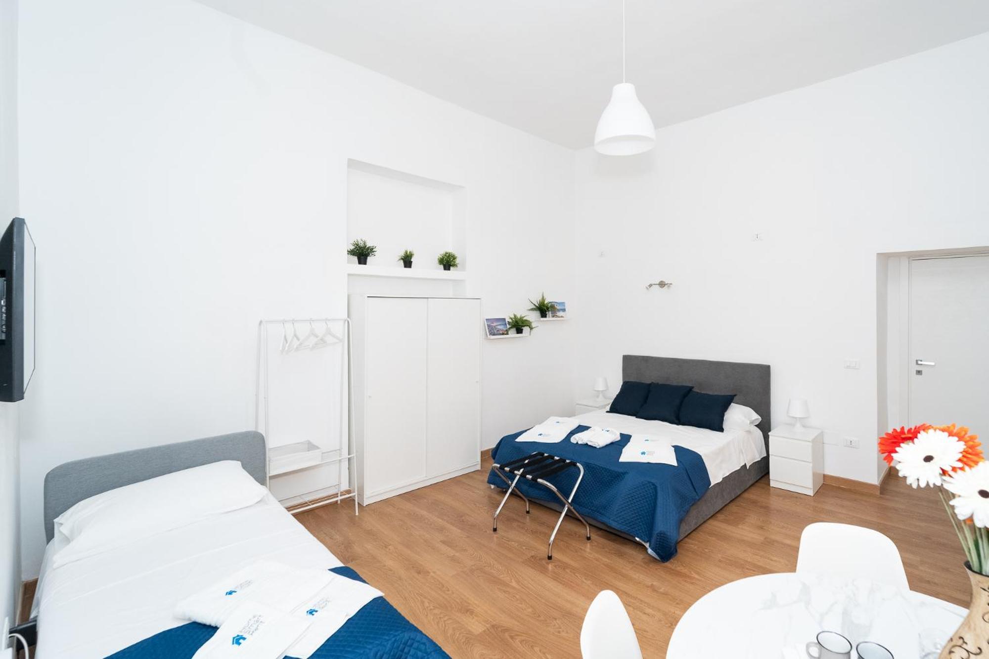 Smart Rent Nei Pressi Di Via Toledo 2 Da Letto * Napoli